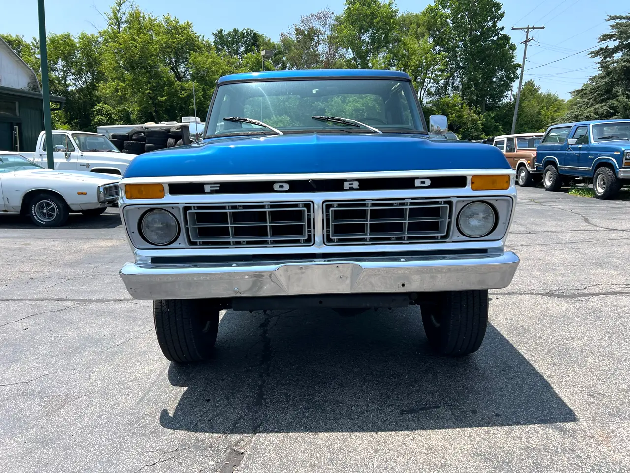 1977-ford-f250-highboy-for-sale-02
