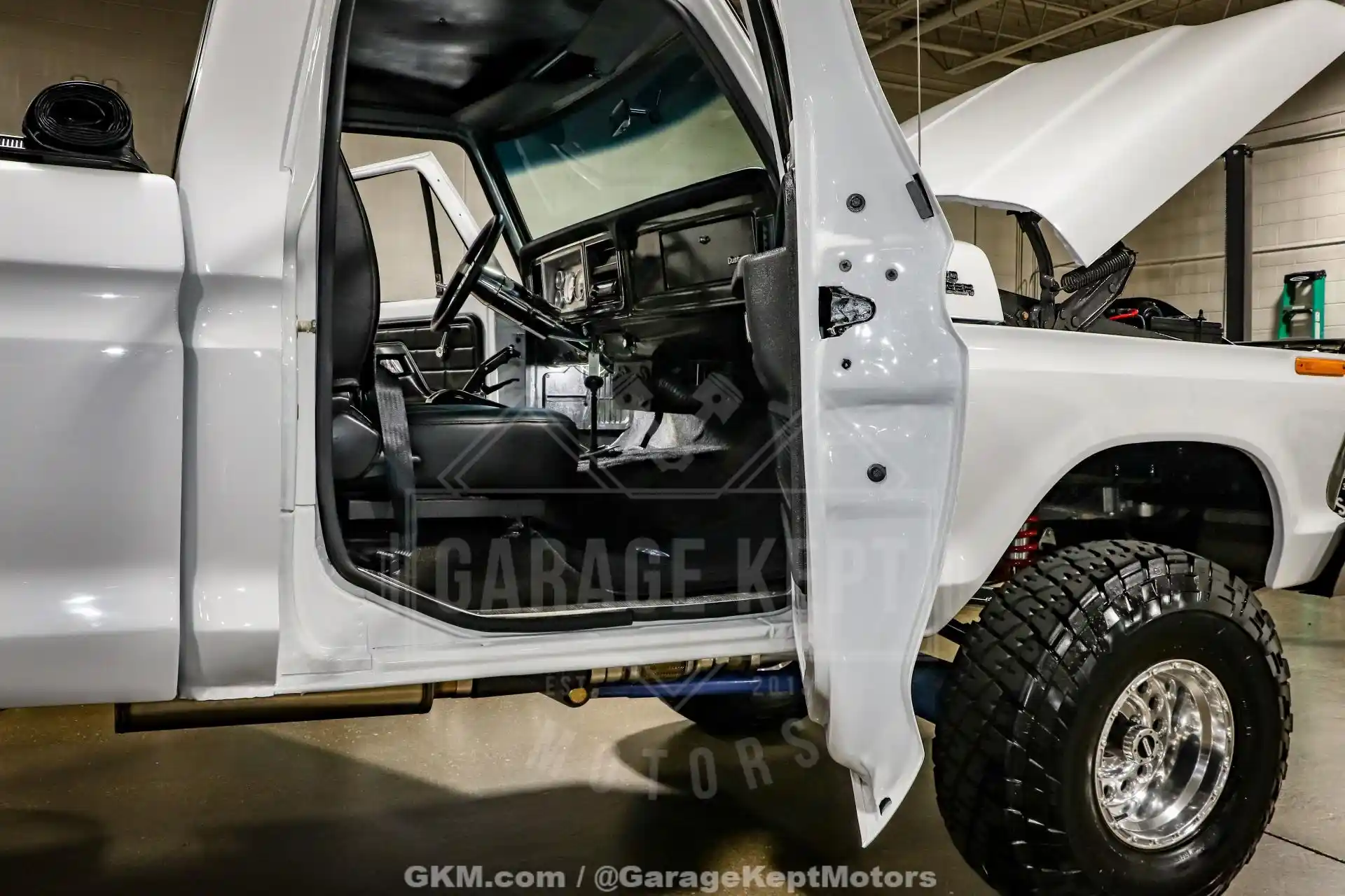 1978-ford-f150-restored-for-sale (114)