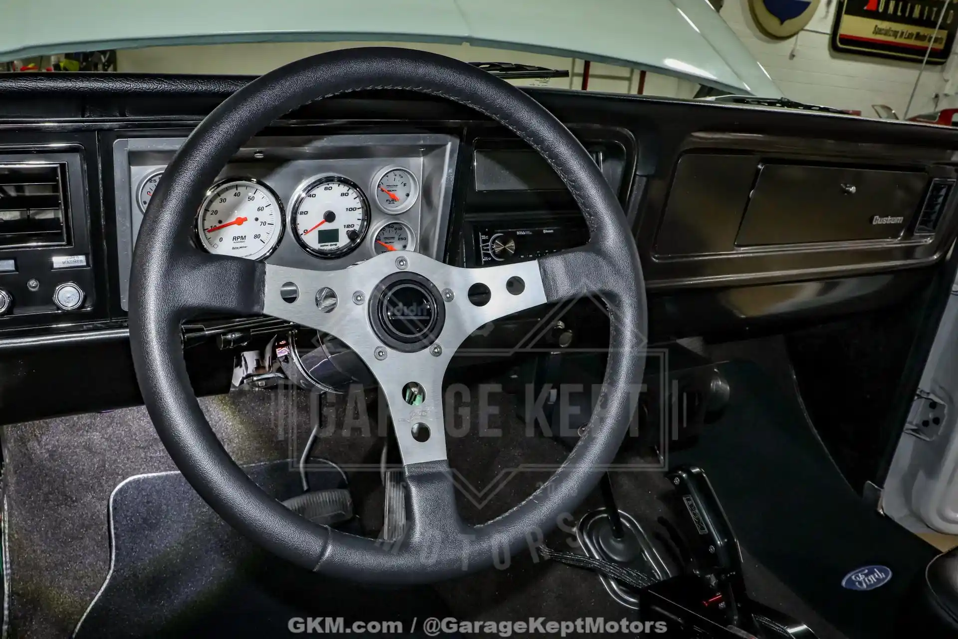 1978-ford-f150-restored-for-sale (76)