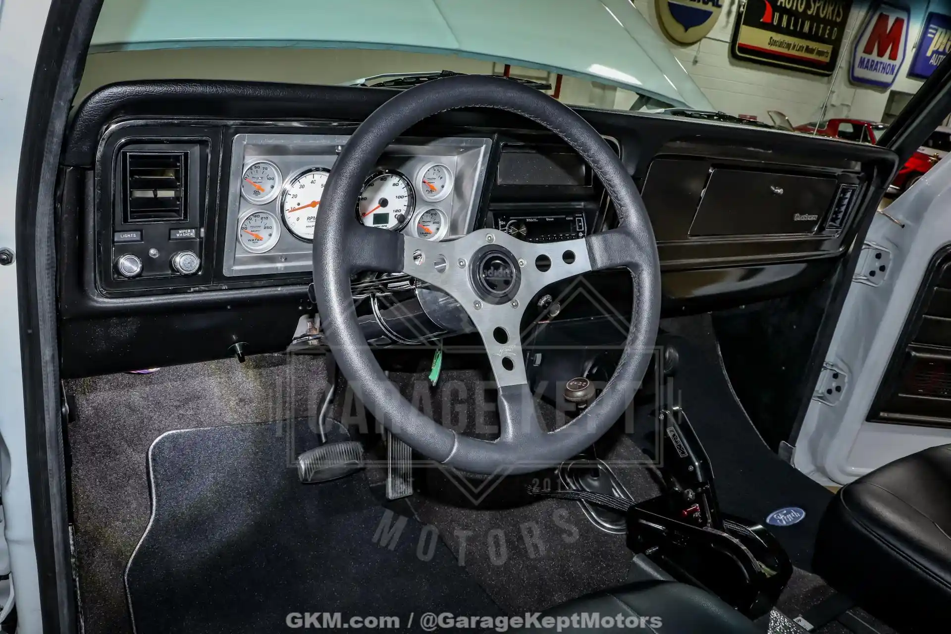 1978-ford-f150-restored-for-sale (77)