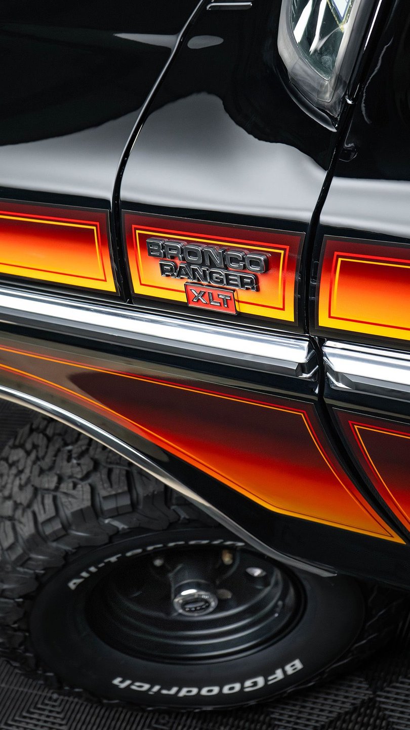 1979-ford-bronco-for-sale-maxlider-brothers-18
