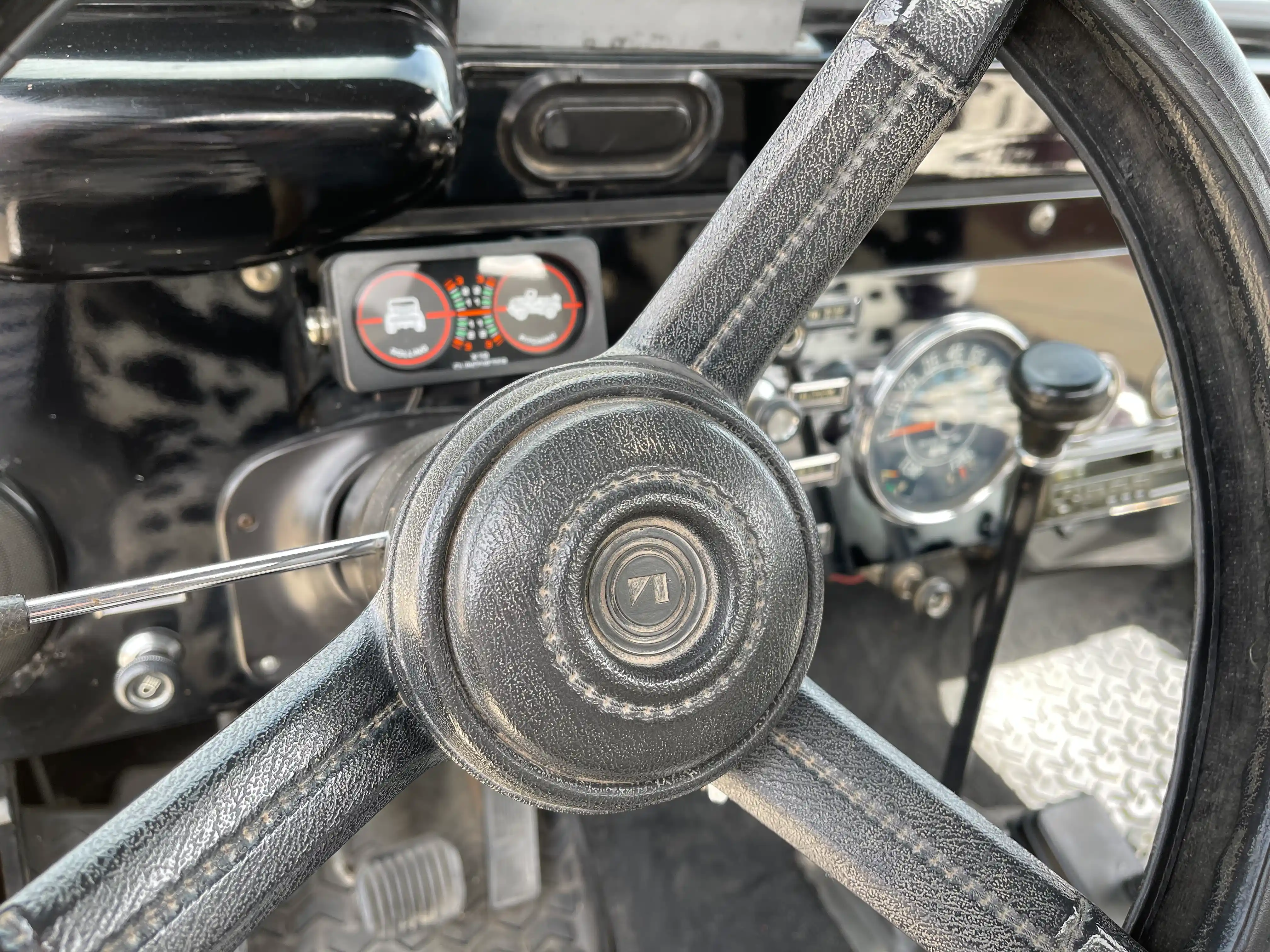 1980-jeep-cj7-for-sale-02