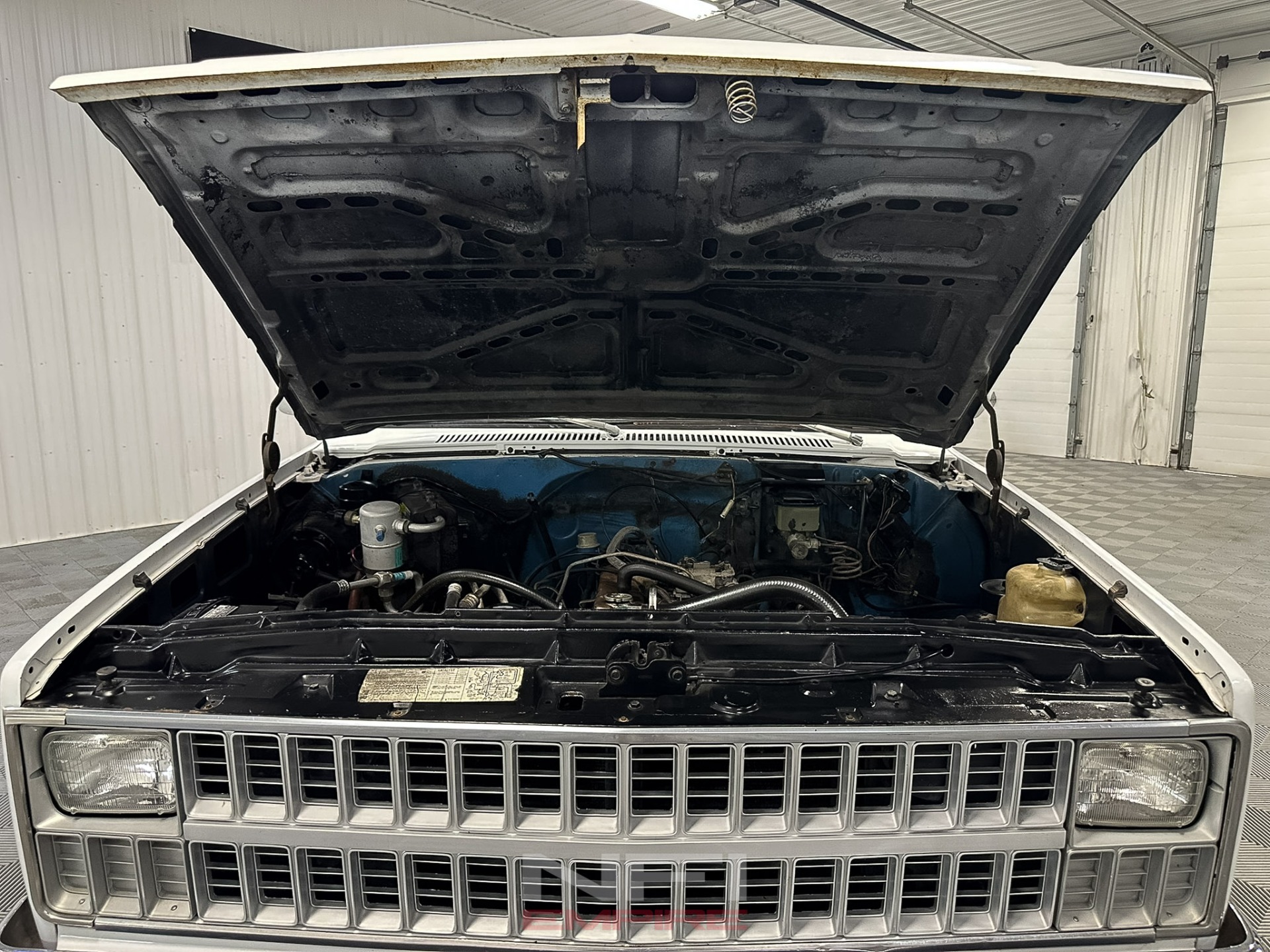 1981-chevy-c10-scottsdale (19)