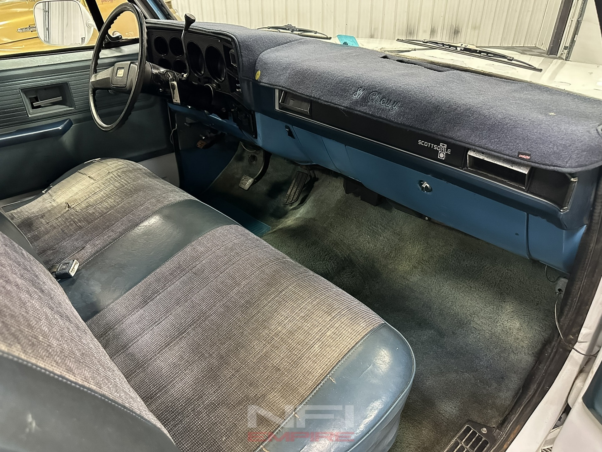 1981-chevy-c10-scottsdale (22)