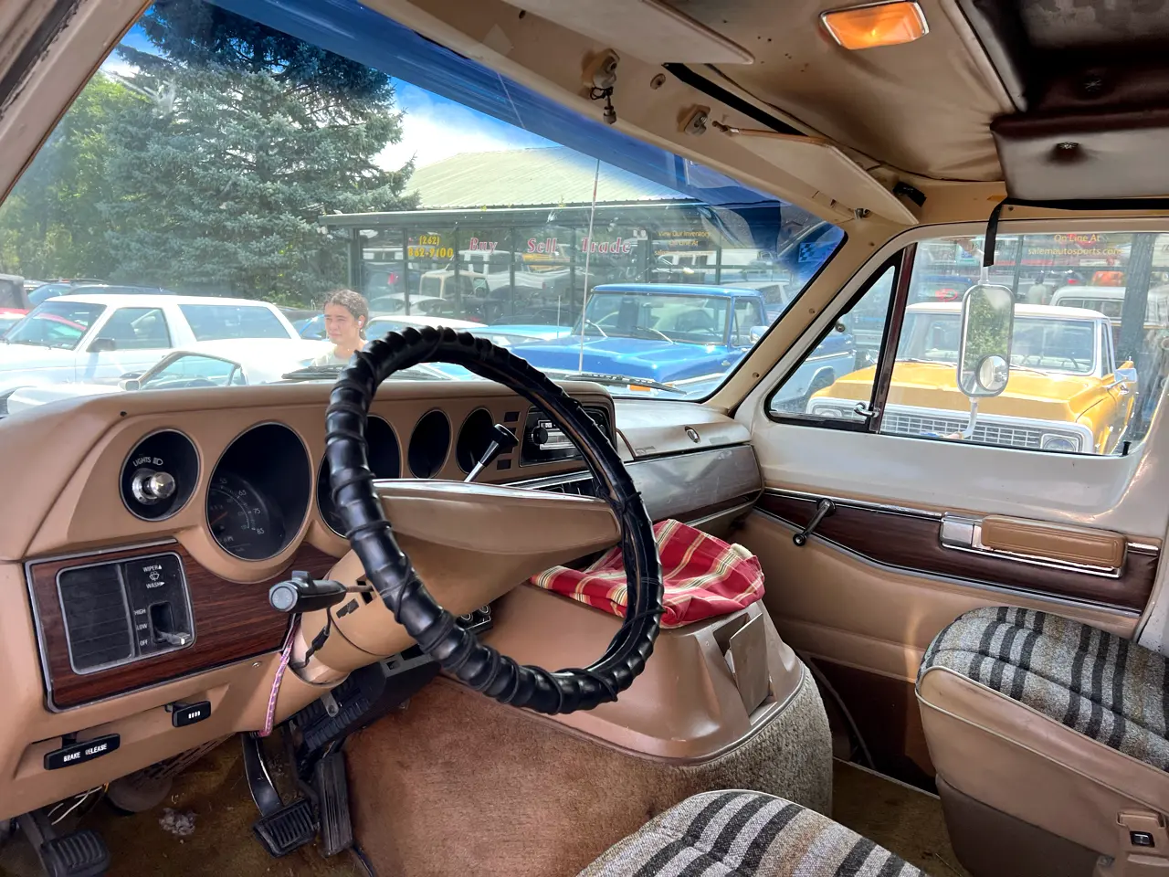 1981-dodge-van-f40-country-squire-for-sale-trevor-wi-09