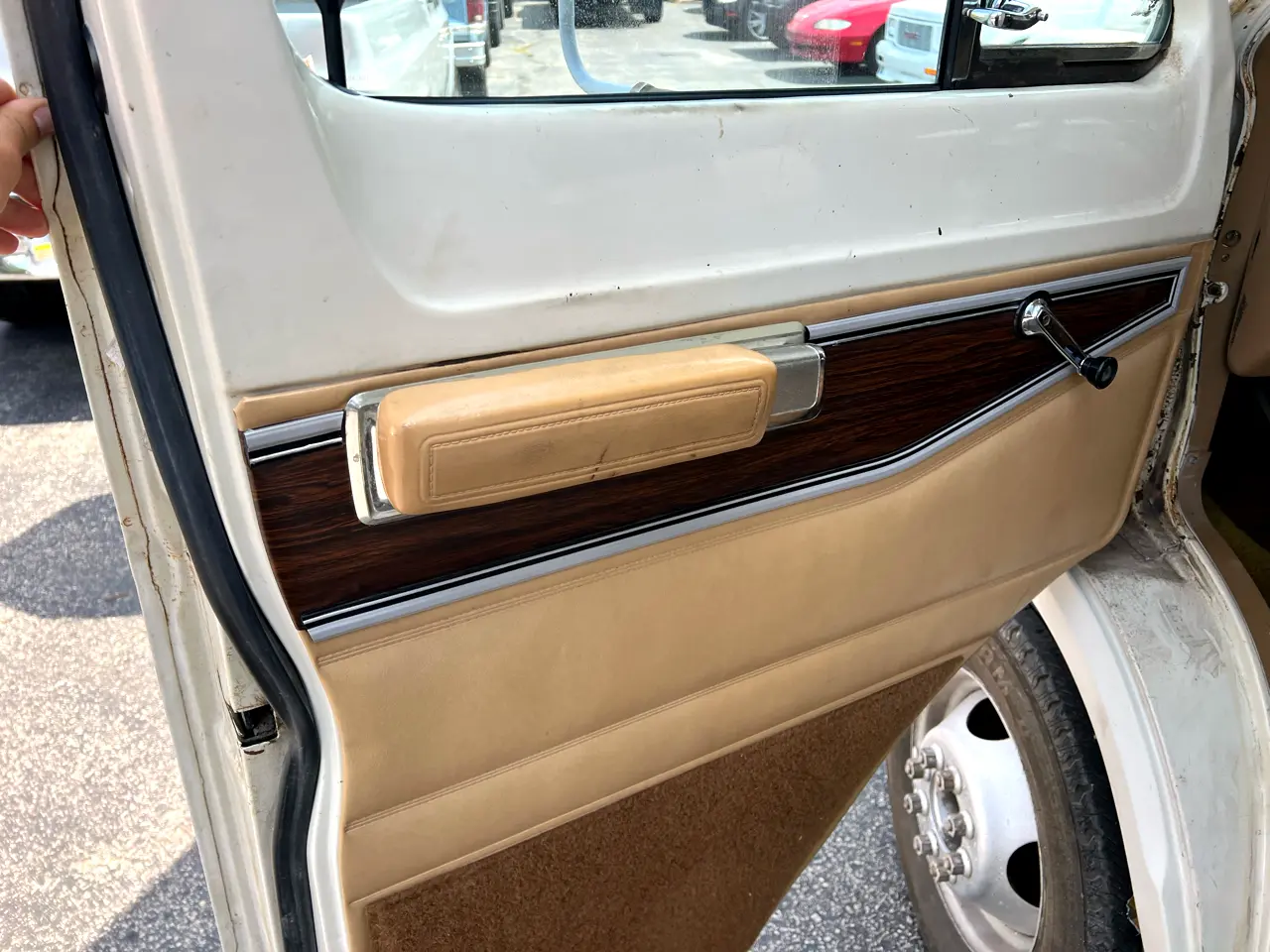 1981-dodge-van-f40-country-squire-for-sale-trevor-wi-10
