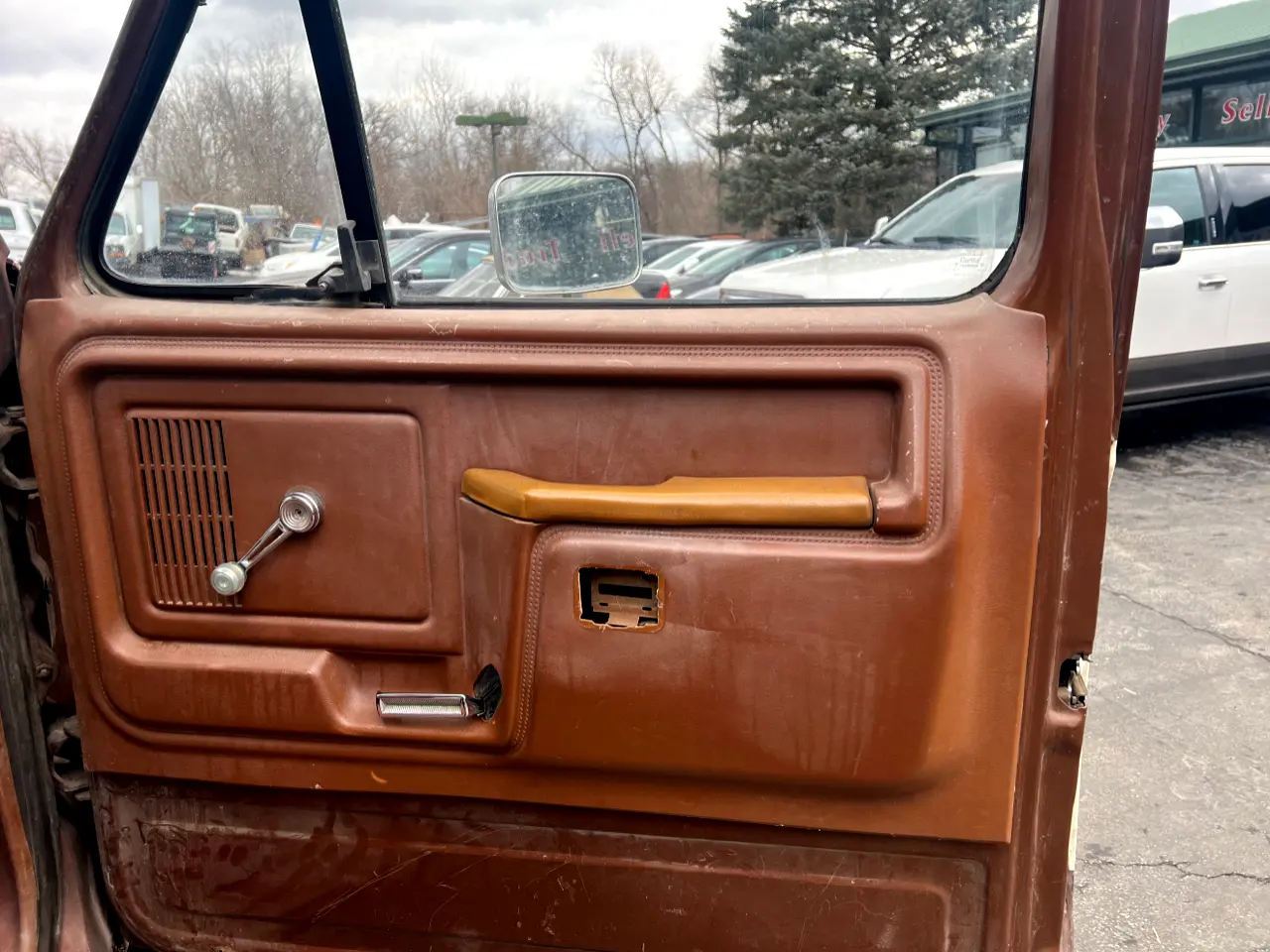 1981-ford-bronco-for-sale-trevor-wi-14