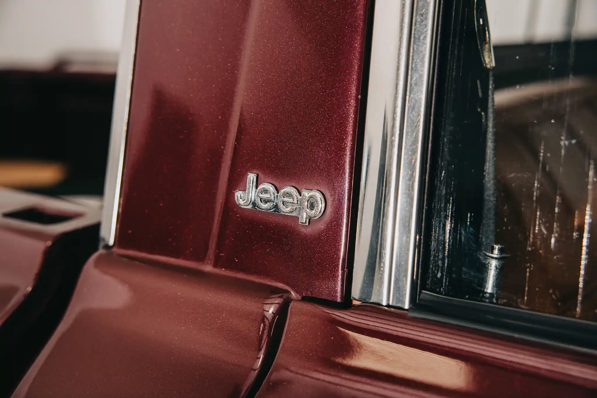 1981-jeep-j10-restored-for-sale-08