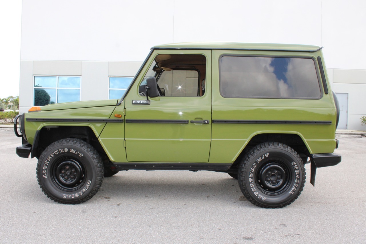 1982-mercedes-benz-300-gd-for-sale-florida (117)