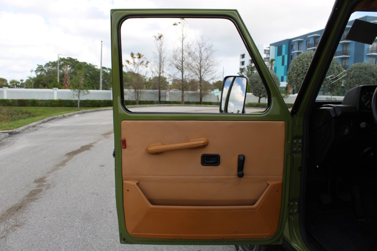 1982-mercedes-benz-300-gd-for-sale-florida (31)