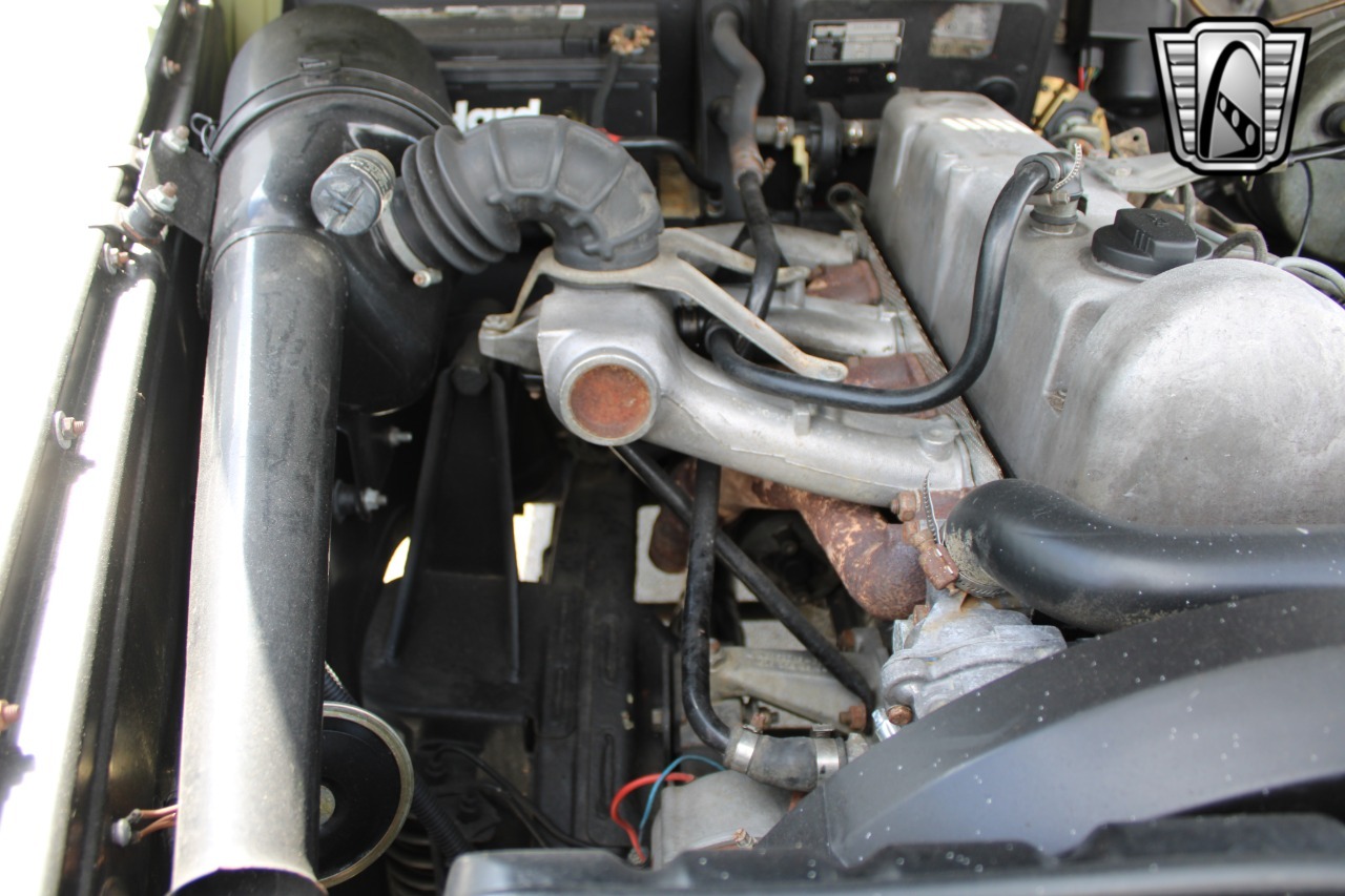 1982-mercedes-benz-300-gd-for-sale-florida (50)