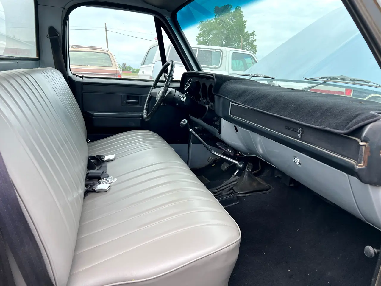 1984-chevrolet-pickup-k10-fleetside-for-sale-11