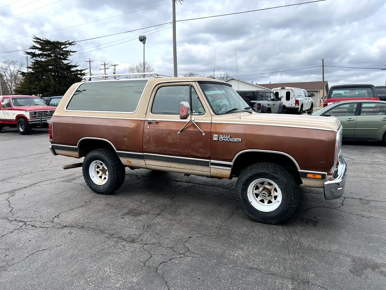 1984-dodge-ramcharger-for-sale-02