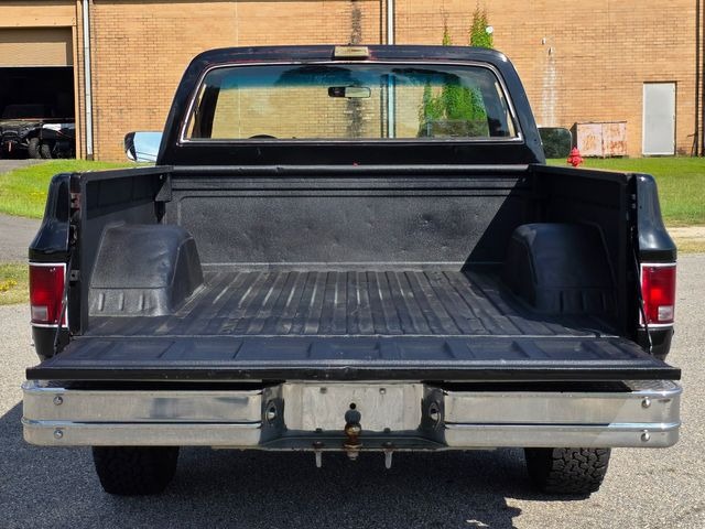 1985-chevrolet-c10-scottsdale-for-sale-hope-mills-nc-45