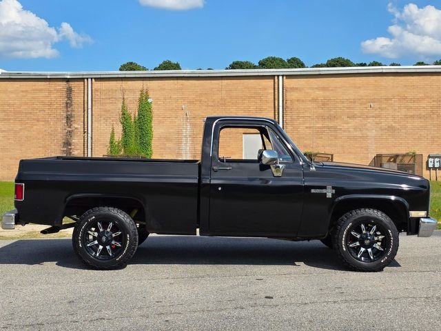 1985-chevrolet-c10-scottsdale-for-sale-hope-mills-nc-8