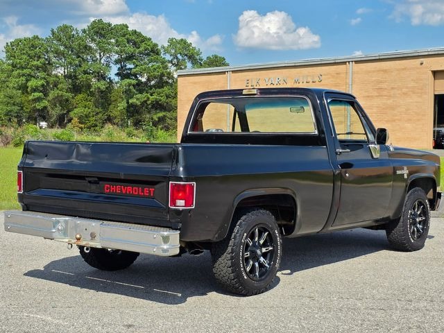 1985-chevrolet-c10-scottsdale-for-sale-hope-mills-nc-9