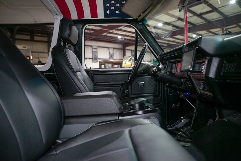 1985-ford-bronco-xlt (17)