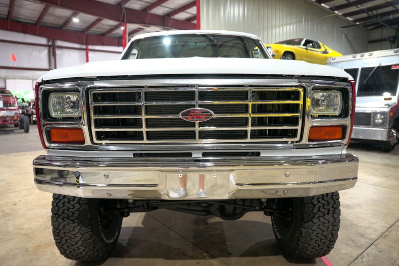 1985-ford-bronco-xlt (3)