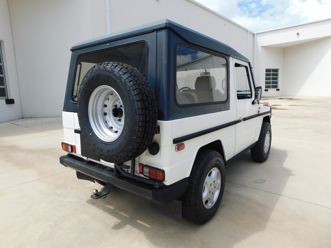 1985-mercedes-benz-280ge (102)