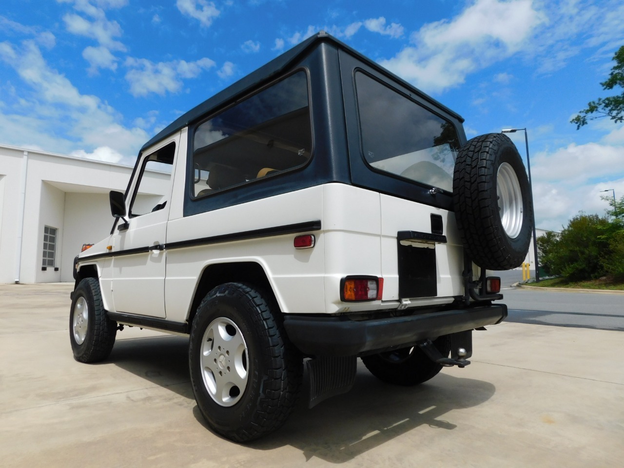 1985-mercedes-benz-280ge (111)
