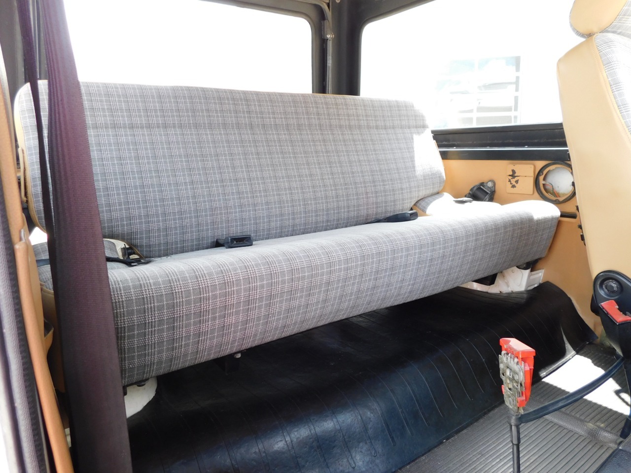 1985-mercedes-benz-280ge (26)