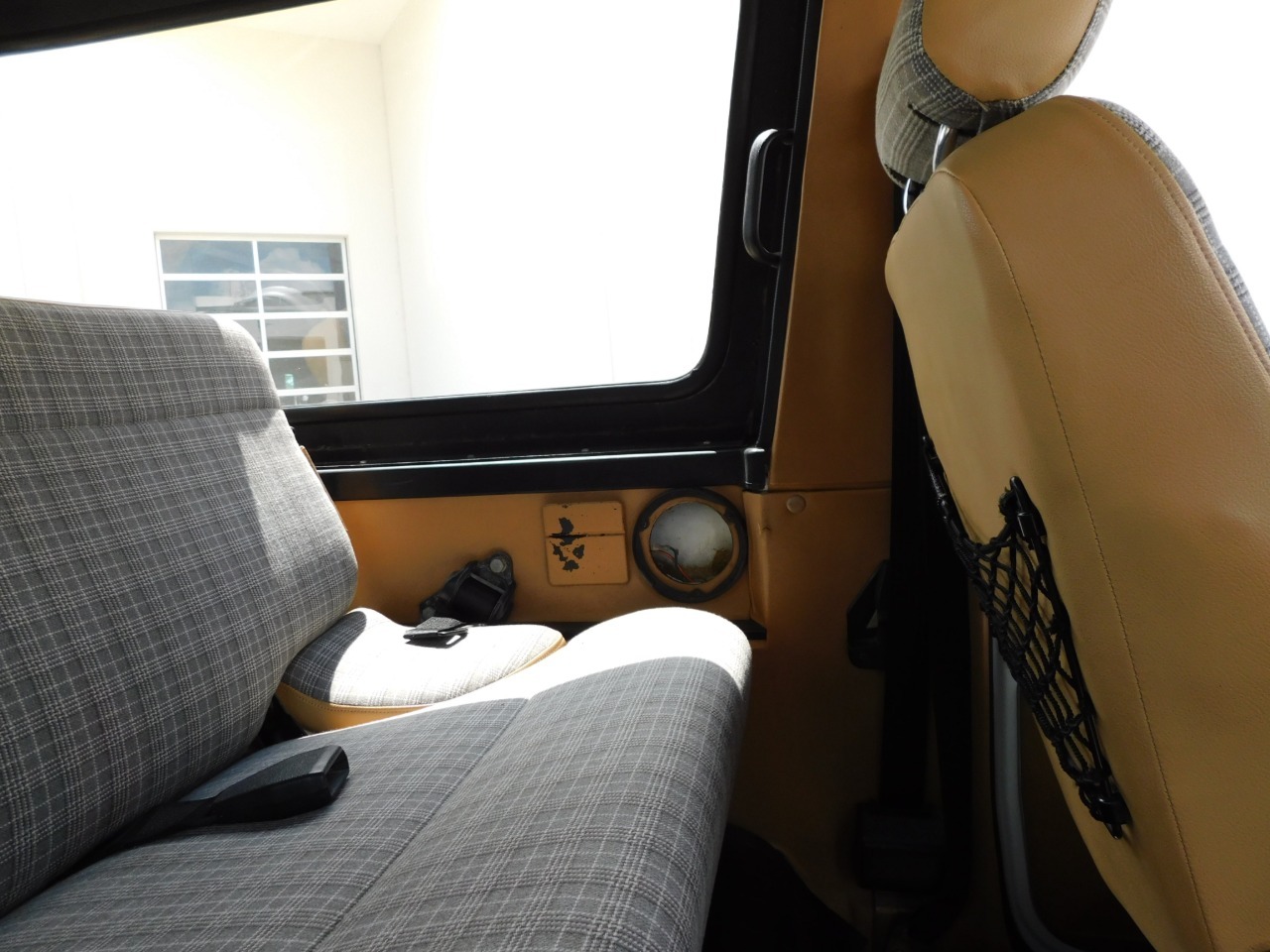 1985-mercedes-benz-280ge (27)