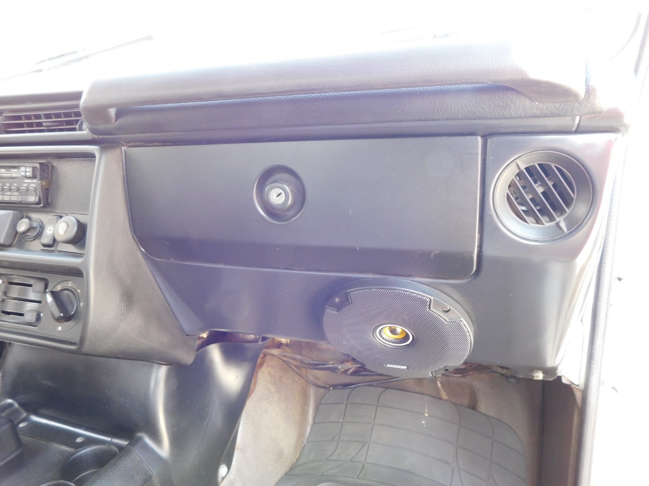 1985-mercedes-benz-280ge (31)