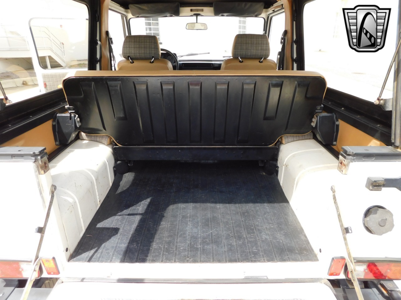 1985-mercedes-benz-280ge (63)