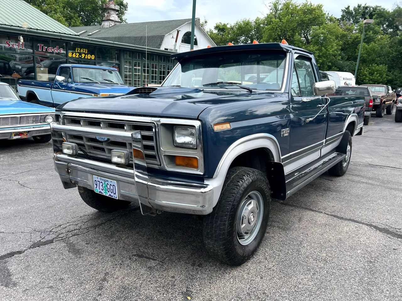 1986-ford-f-250-styleside-for-sale-01