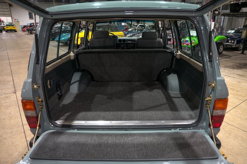 1986-toyota-land-cruiser-hj-60 (20)