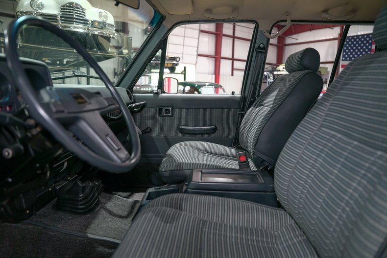 1986-toyota-land-cruiser-hj-60 (23)