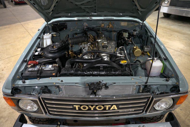 1986-toyota-land-cruiser-hj-60 (26)
