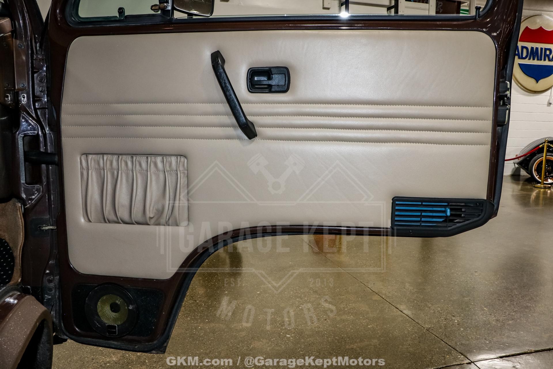 1986-volkswagen-vanagon-westfalia (158)
