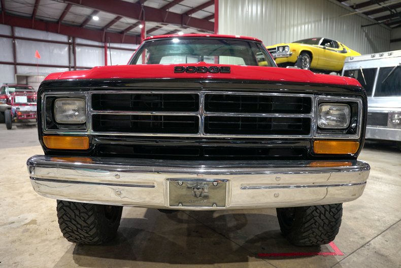 1988-dodge-w150-pick-up-4x4 (2)