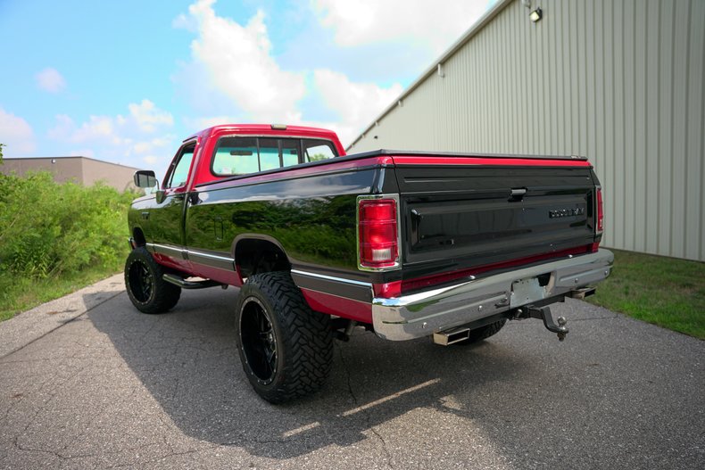 1988-dodge-w150-pick-up-4x4 (32)