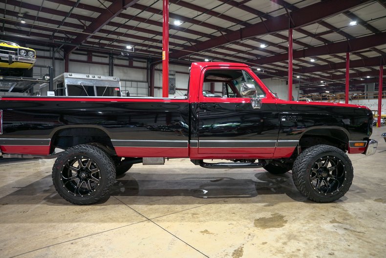 1988-dodge-w150-pick-up-4x4 (4)