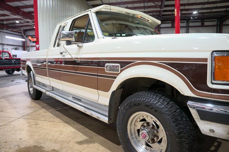 1988-ford-f250-centurion-edition-4x4 (14)