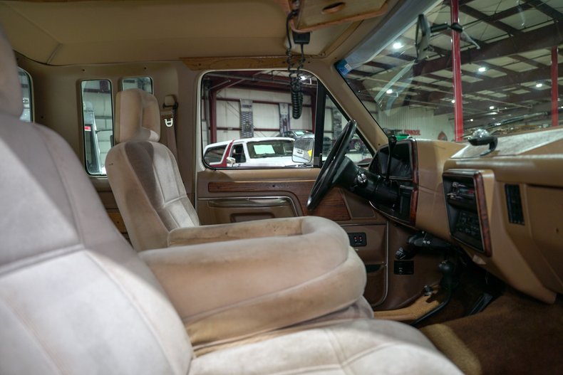 1988-ford-f250-centurion-edition-4x4 (21)