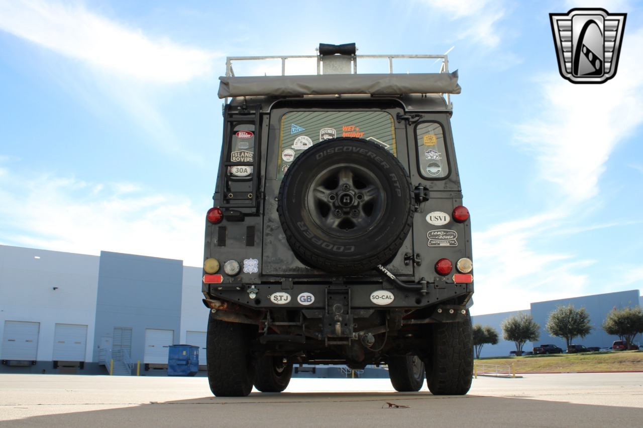1988-land-rover-defender-110-adventure-truck (101)