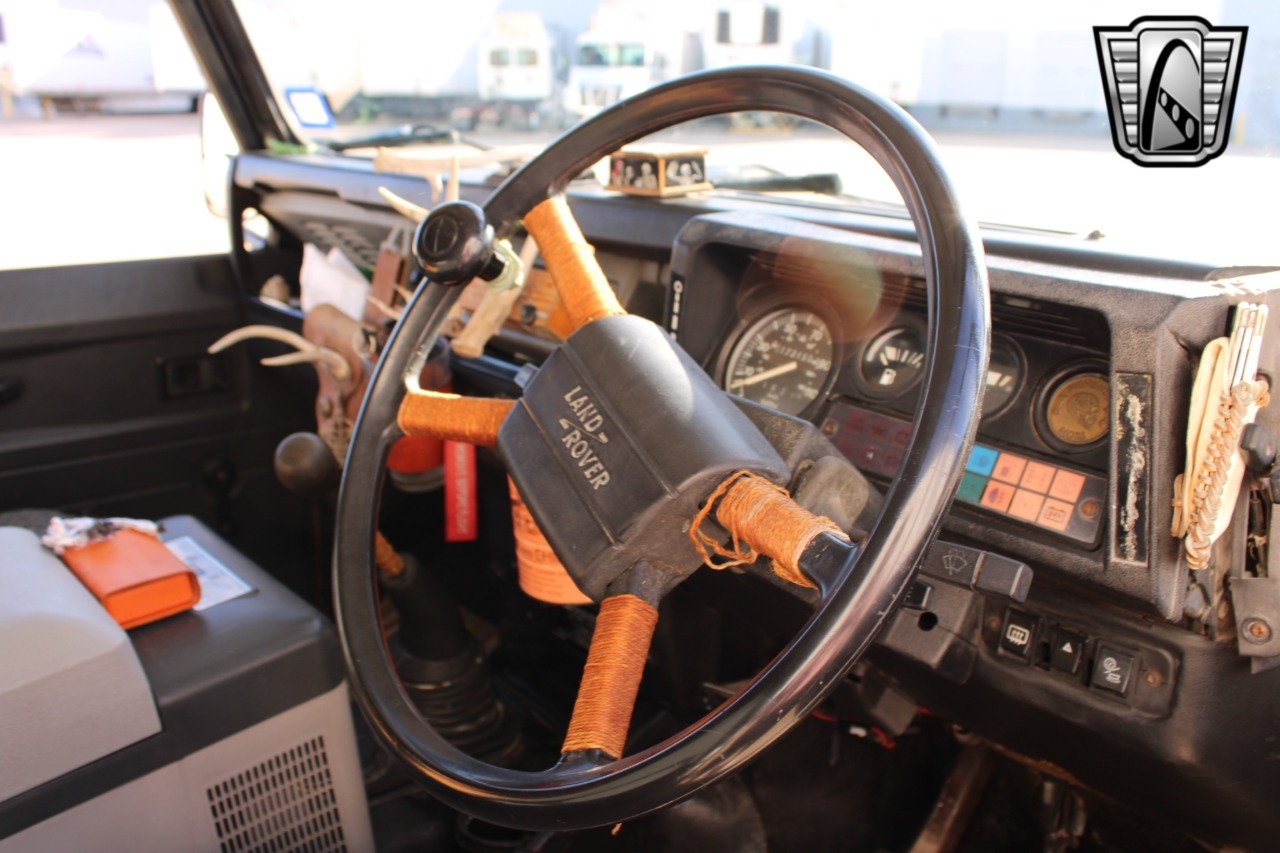 1988-land-rover-defender-110-adventure-truck (112)