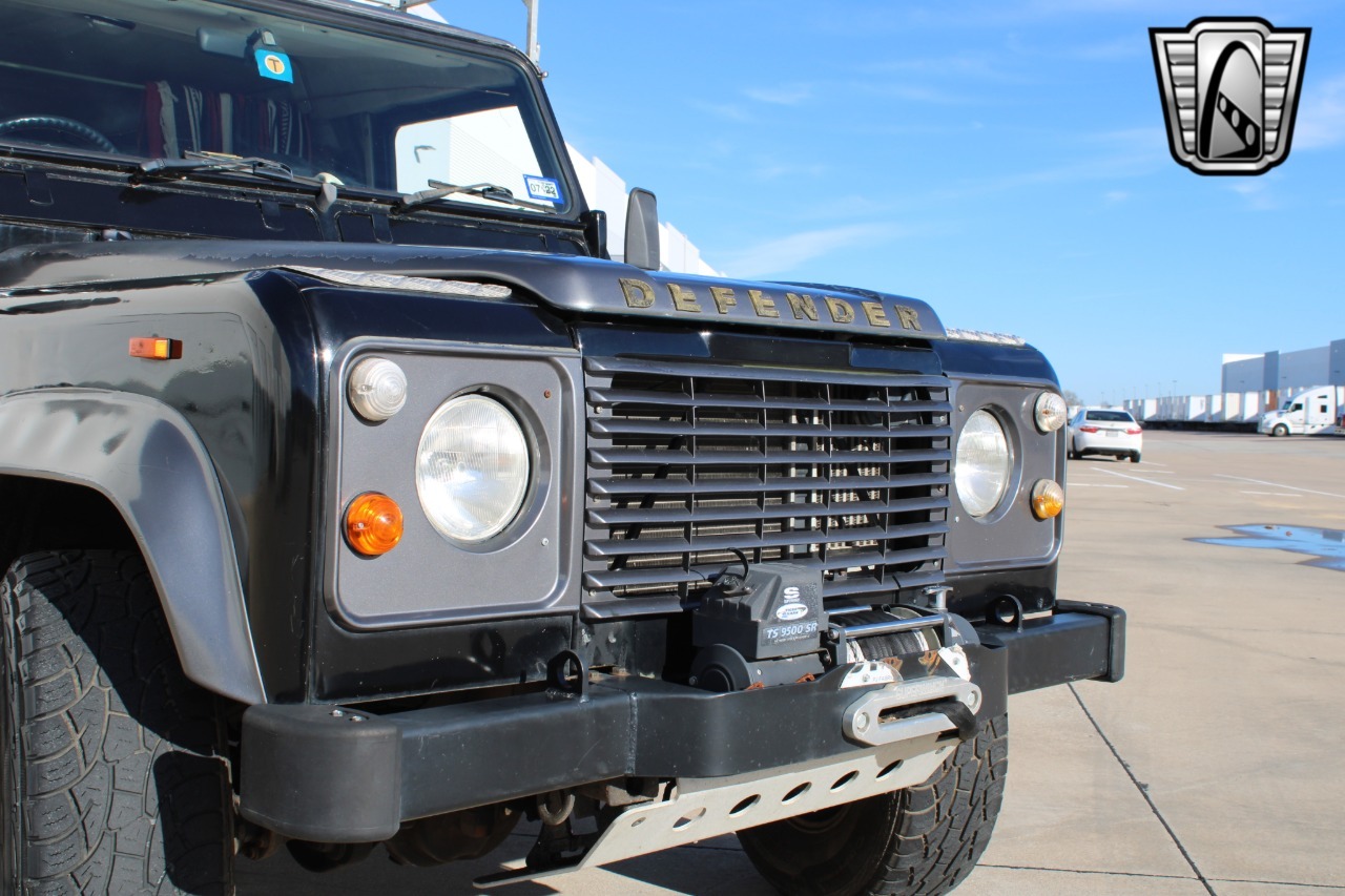 1988-land-rover-defender-110-adventure-truck (41)