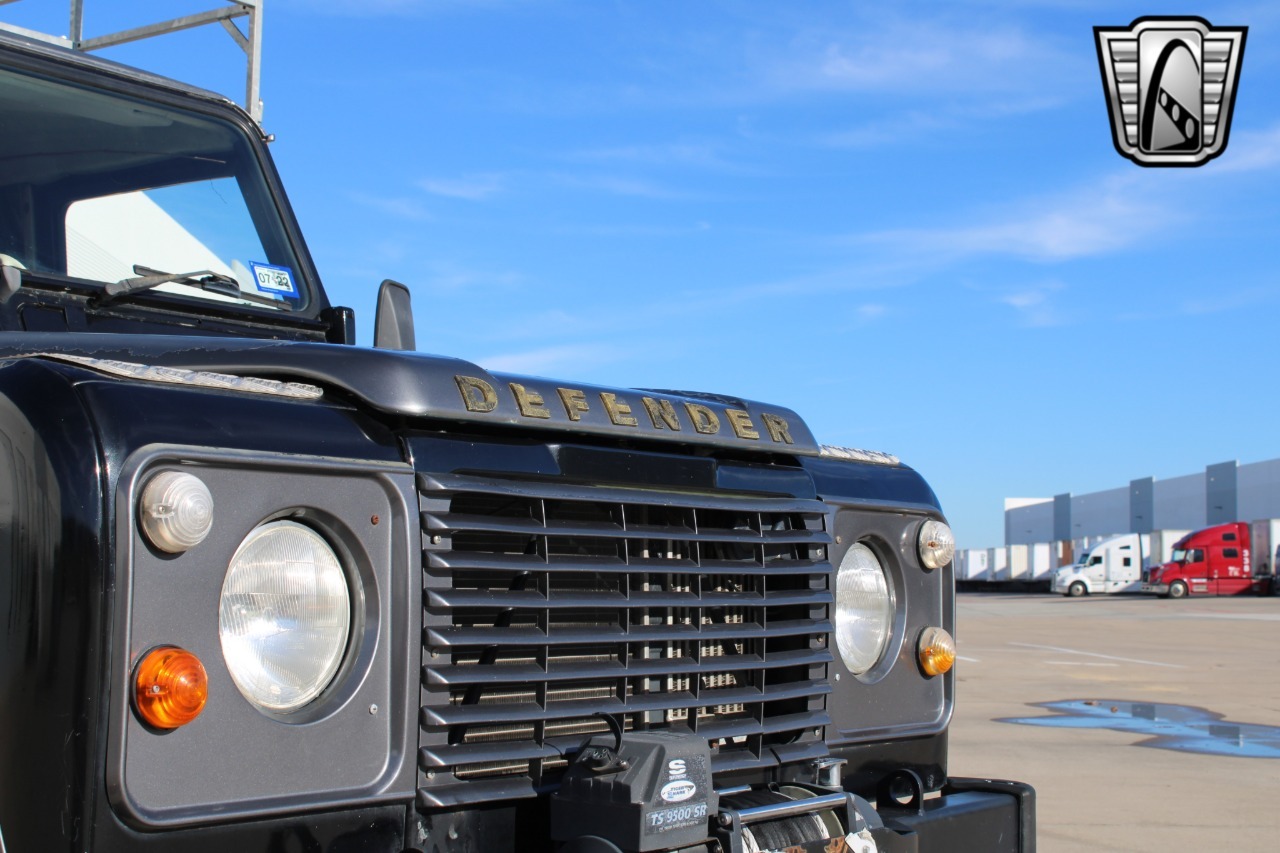 1988-land-rover-defender-110-adventure-truck (43)
