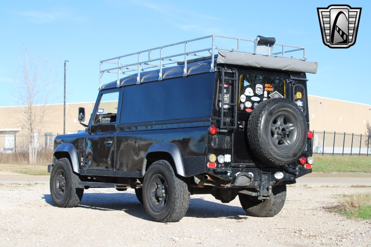 1988-land-rover-defender-110-adventure-truck (5)