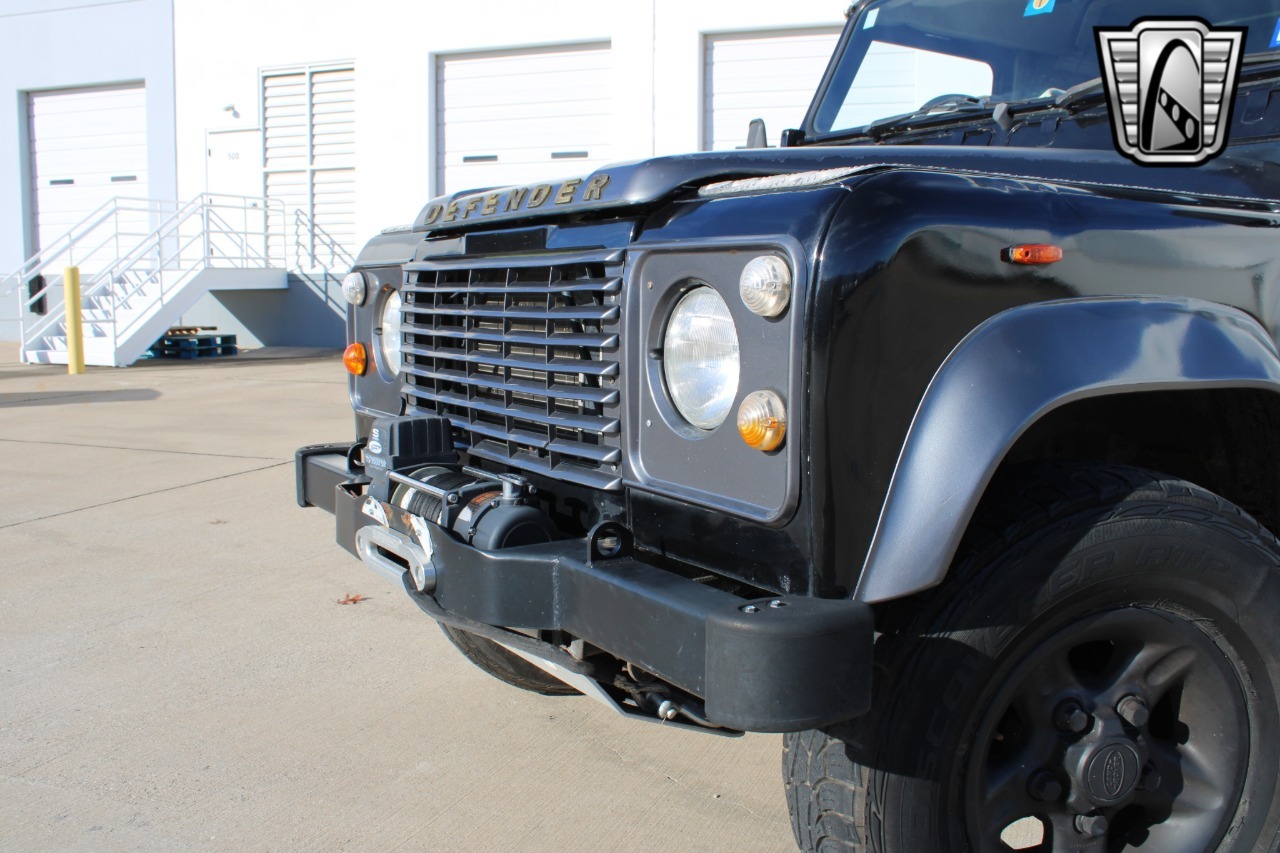 1988-land-rover-defender-110-adventure-truck (67)