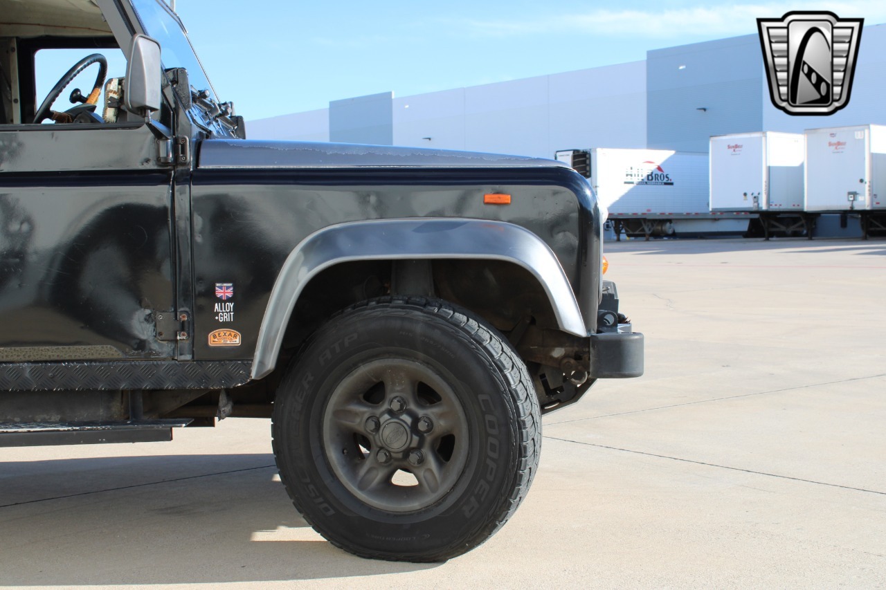 1988-land-rover-defender-110-adventure-truck (79)