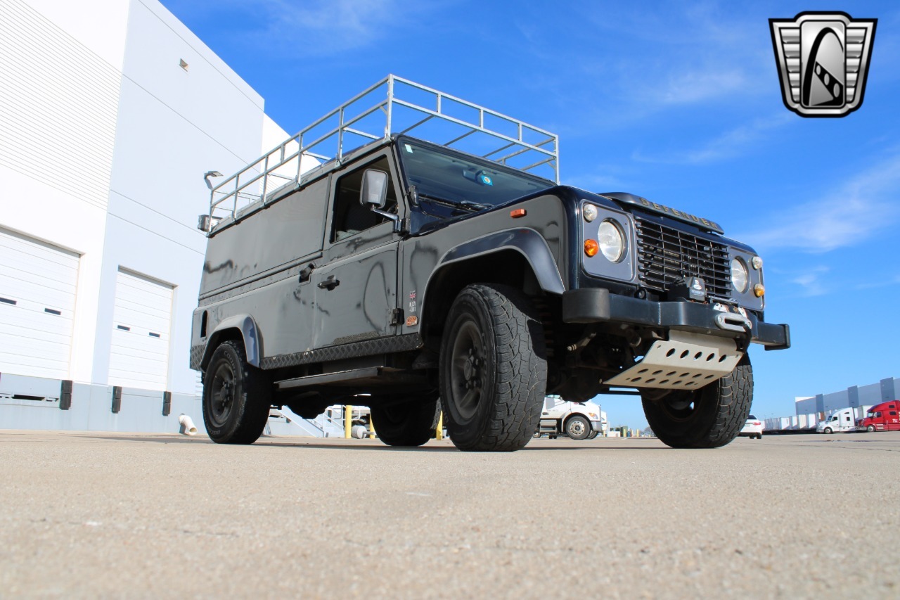 1988-land-rover-defender-110-adventure-truck (94)
