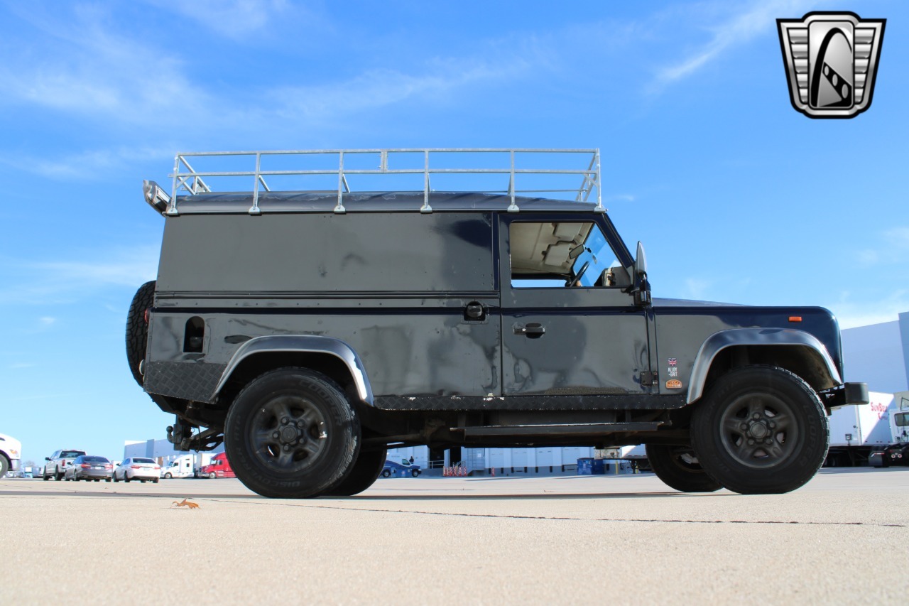 1988-land-rover-defender-110-adventure-truck (95)