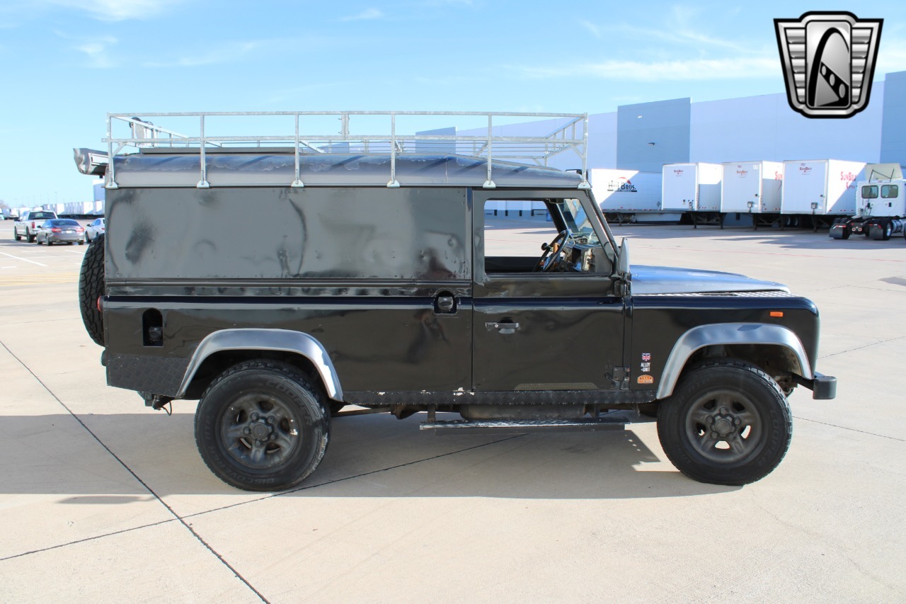 1988-land-rover-defender-110-adventure-truck (96)