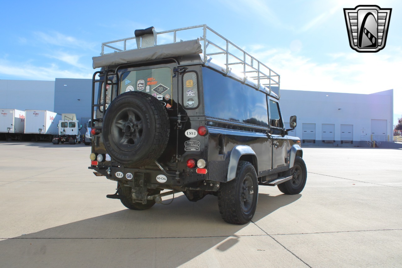 1988-land-rover-defender-110-adventure-truck (99)