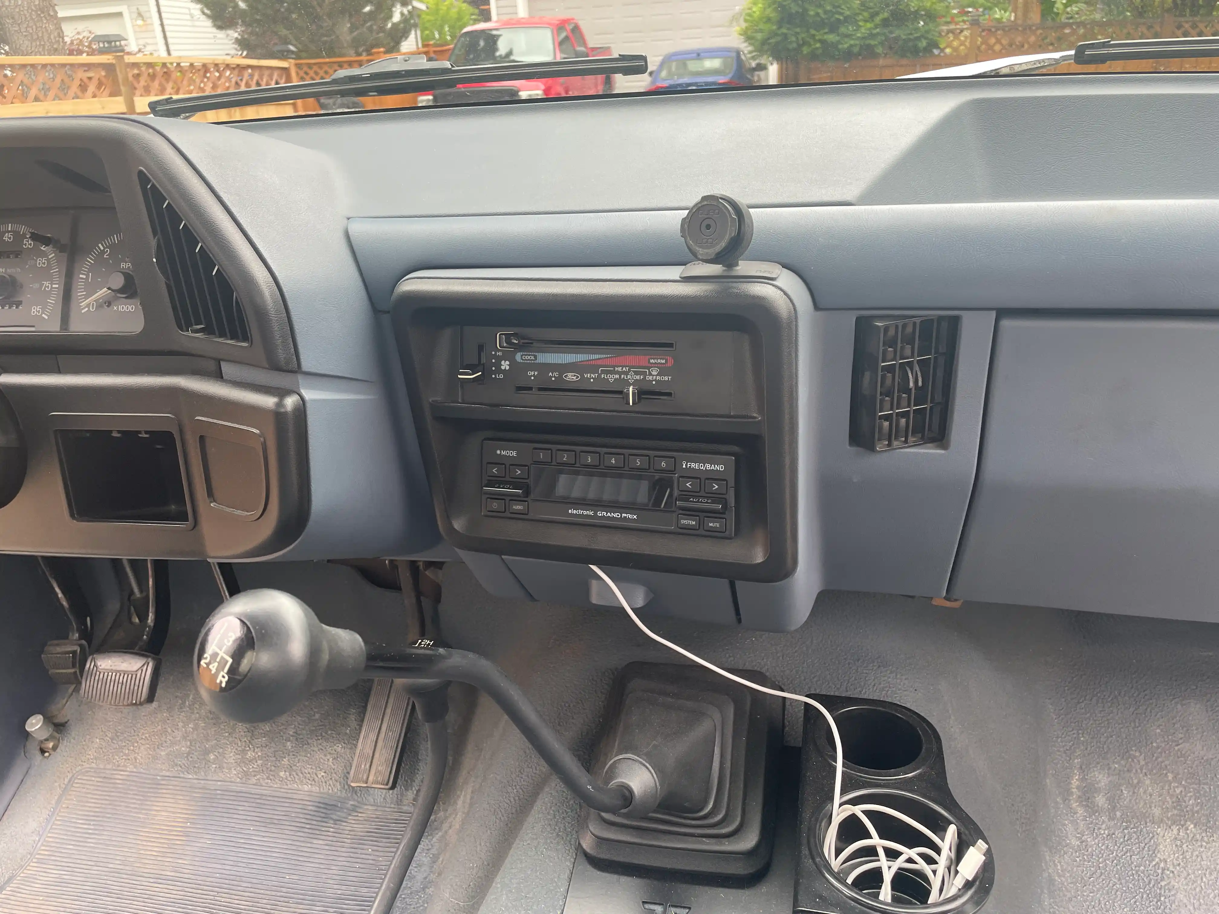 1989-Ford-F150-Custom-5.0-4x4-4-Speed-For-Sale-39